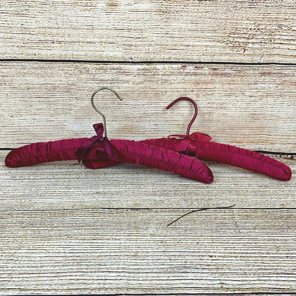 Padded Hangers Set of 2 Burgundy Satin Bow Accent Closet Organization